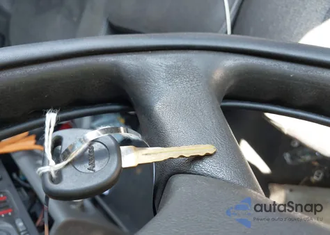 2004 Chevrolet Silverado 1500 из США, поврежденный, VIN 1GCEC14X14Z168256